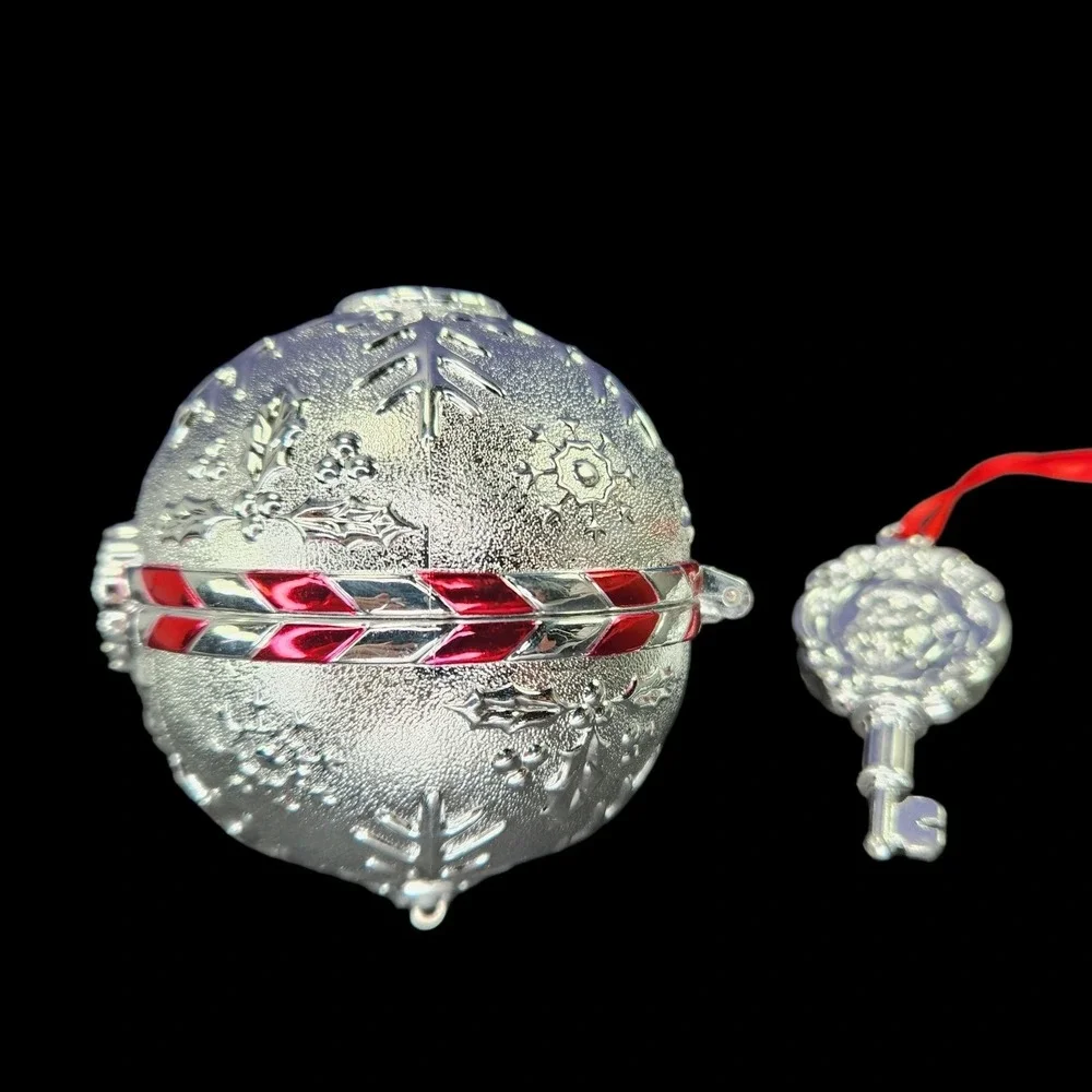 Hallmark Ornament Secret Santa Ball‎ With Key Interactive Hide Treasures Inside